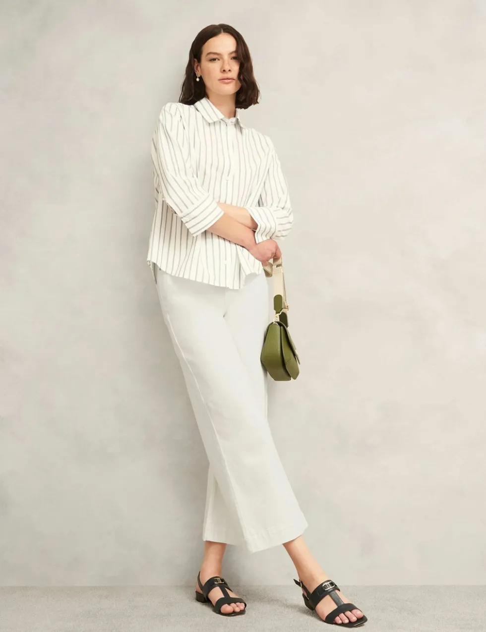 High Waisted Wide Leg Cropped Jeans