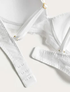 Ida Lace Non Wired Plunge Bra (A-E)