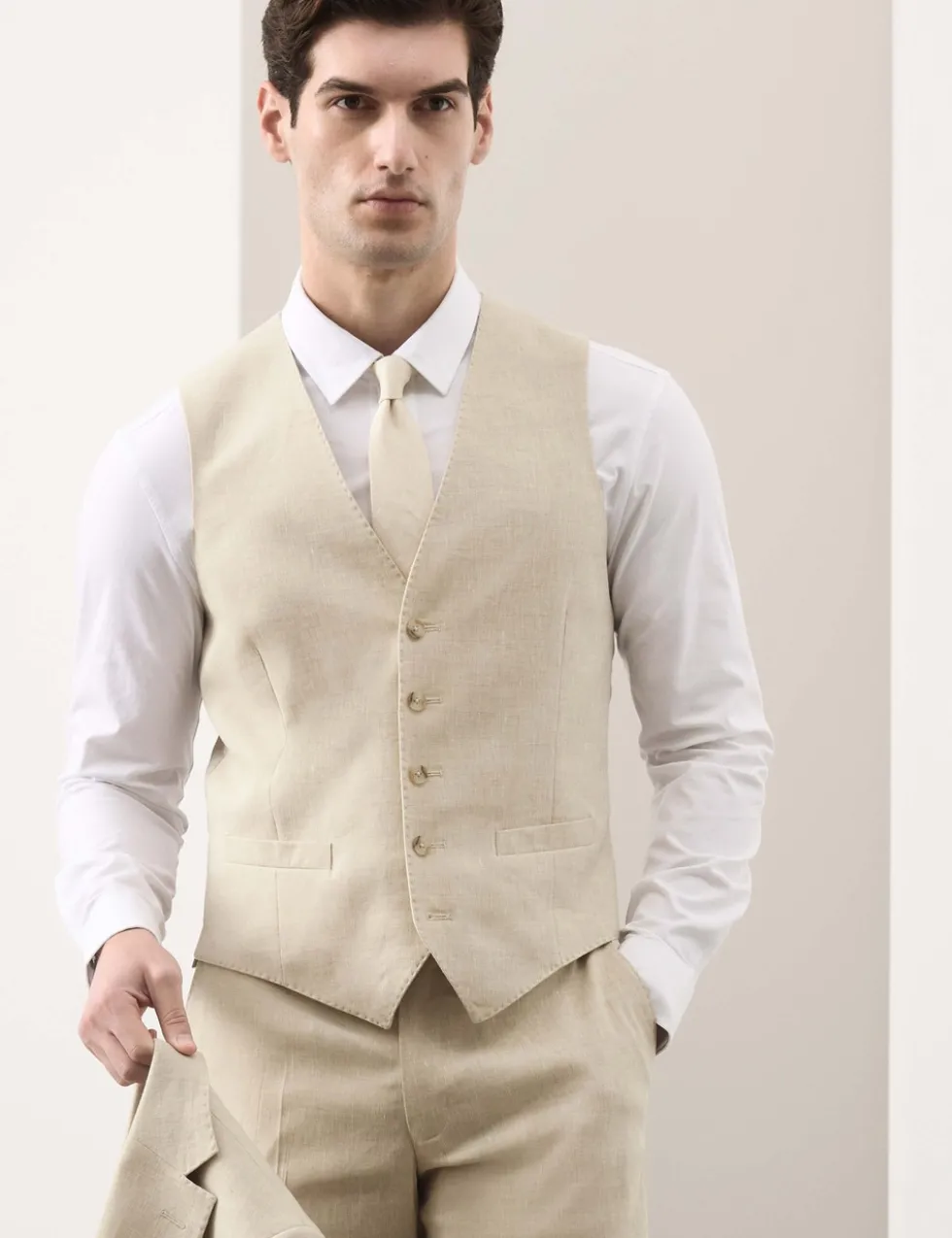Italian Performance Linen Blend Waistcoat