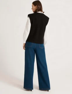 Janette Round Neck Knitted Vest