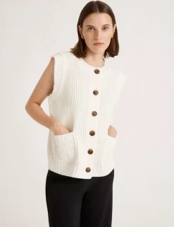 Janette Round Neck Knitted Vest