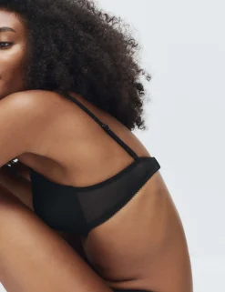 Jasmine Lace Wired Push Up Plunge Bra (A-E)