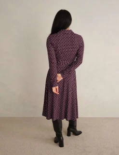 Jersey Geometric V-Neck Midi Shirt Dress