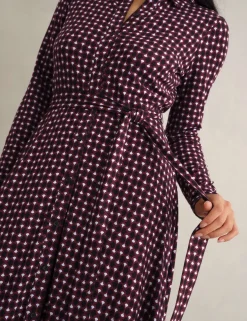 Jersey Geometric V-Neck Midi Shirt Dress
