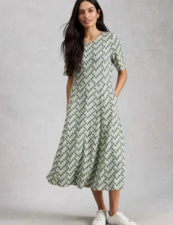 Jersey Round Neck Waisted Midi Dress