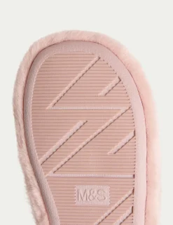 Kids' Bunny Slippers (4 Small - 2 Large)