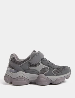 Kids' Chunky Freshfeet™ Riptape Trainers (4 Small - 3 Large)