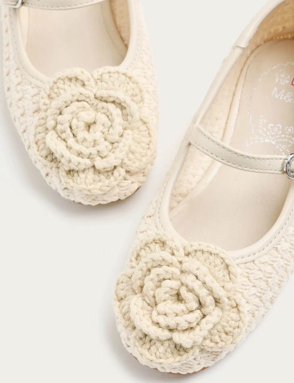 Kids' Corsage Flower Ballet Shoes (4 Small-2 Large)