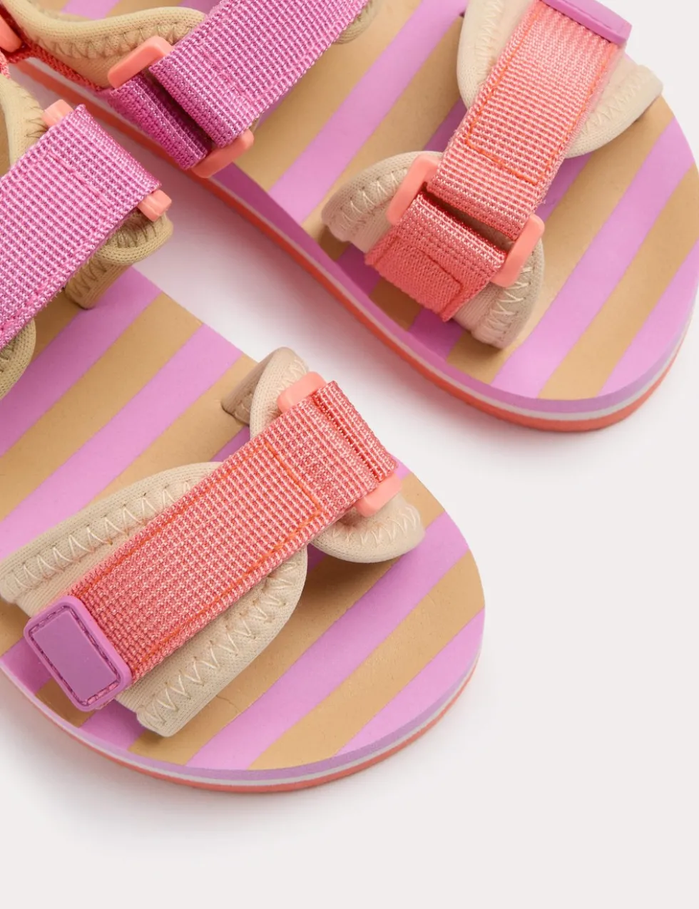 Kids' Foam Trekkers (4 Small - 2 Large)