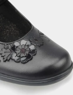 Kids' Leather Mary Jane Schoolwear Shoes (9 Small - 3½ Large)