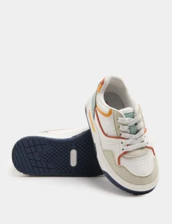 Kids' Low Top Skate Trainers (4 Small-2 Large)