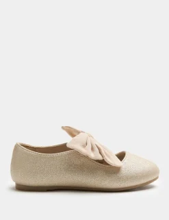 Kids' Shimmer Bow Ballet Shoes (4 Small-2 Large)