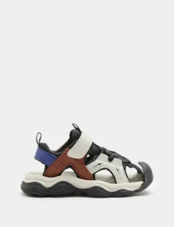 Kids Sporty Colour Block Trekkers (4 Small - 2 Large)