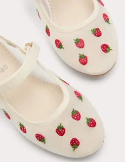 Kids' Strawberry Mesh Ballet Shoes (4 Small - 2 Large)
