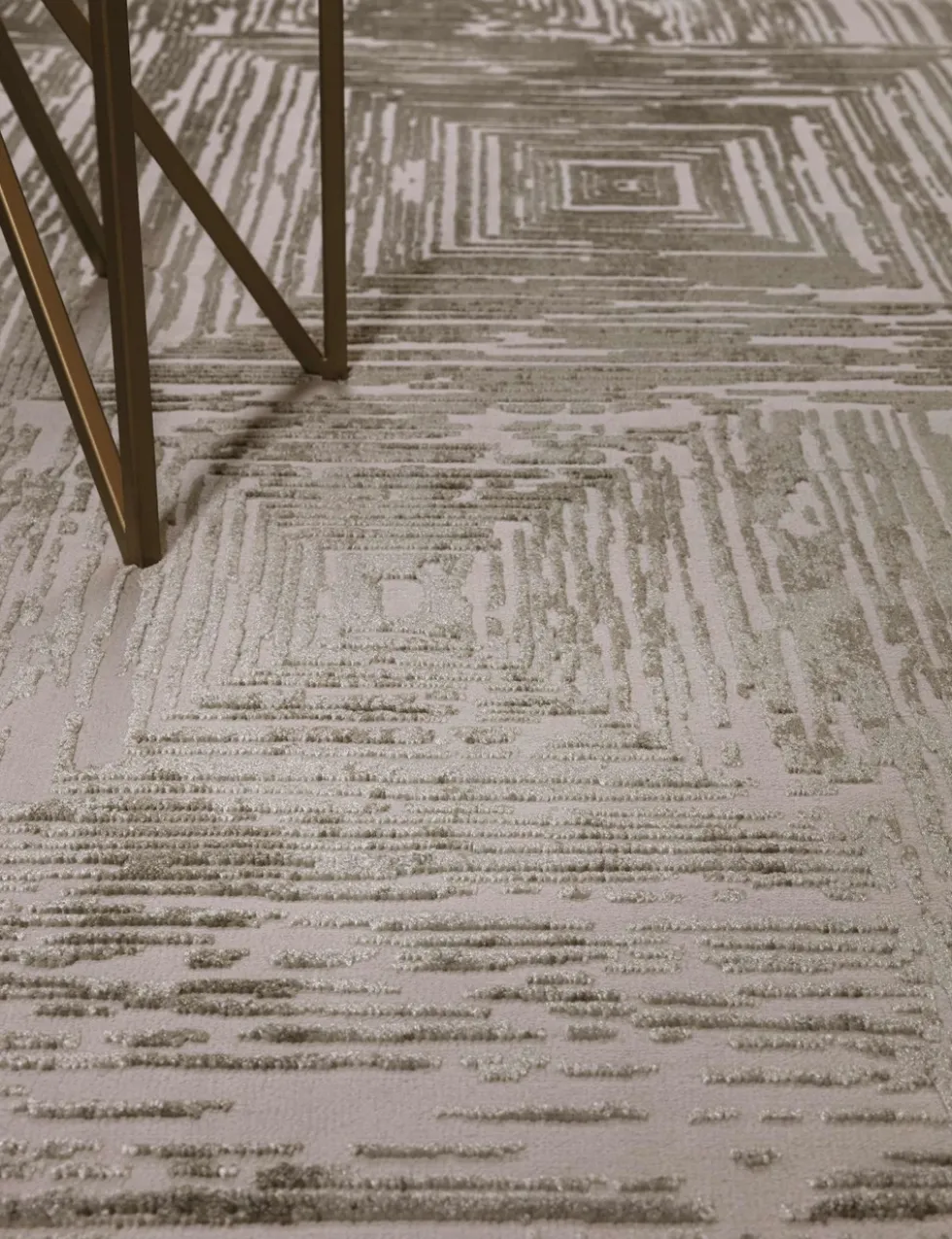 Kuza Portrait Woven Rug