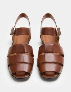 Leather Buckle Flat Fisherman Sandals