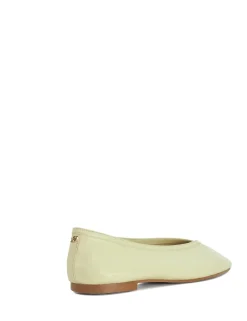 Leather Flat Round Toe Ballet Pumps