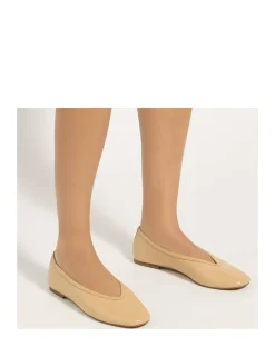 Leather Flat Round Toe Ballet Pumps