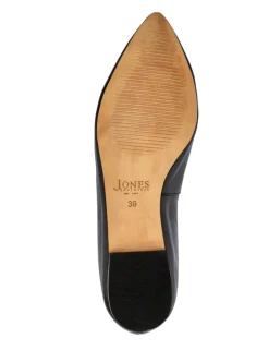 Leather Slip On Flat Pointed Pumps