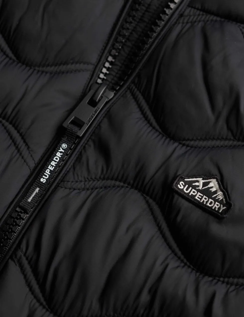 Lightweight Hooded Quilted Puffer Jacket