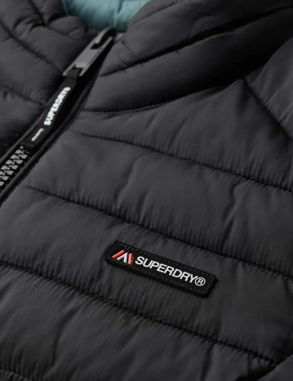 Lightweight Quilted Puffer Jacket