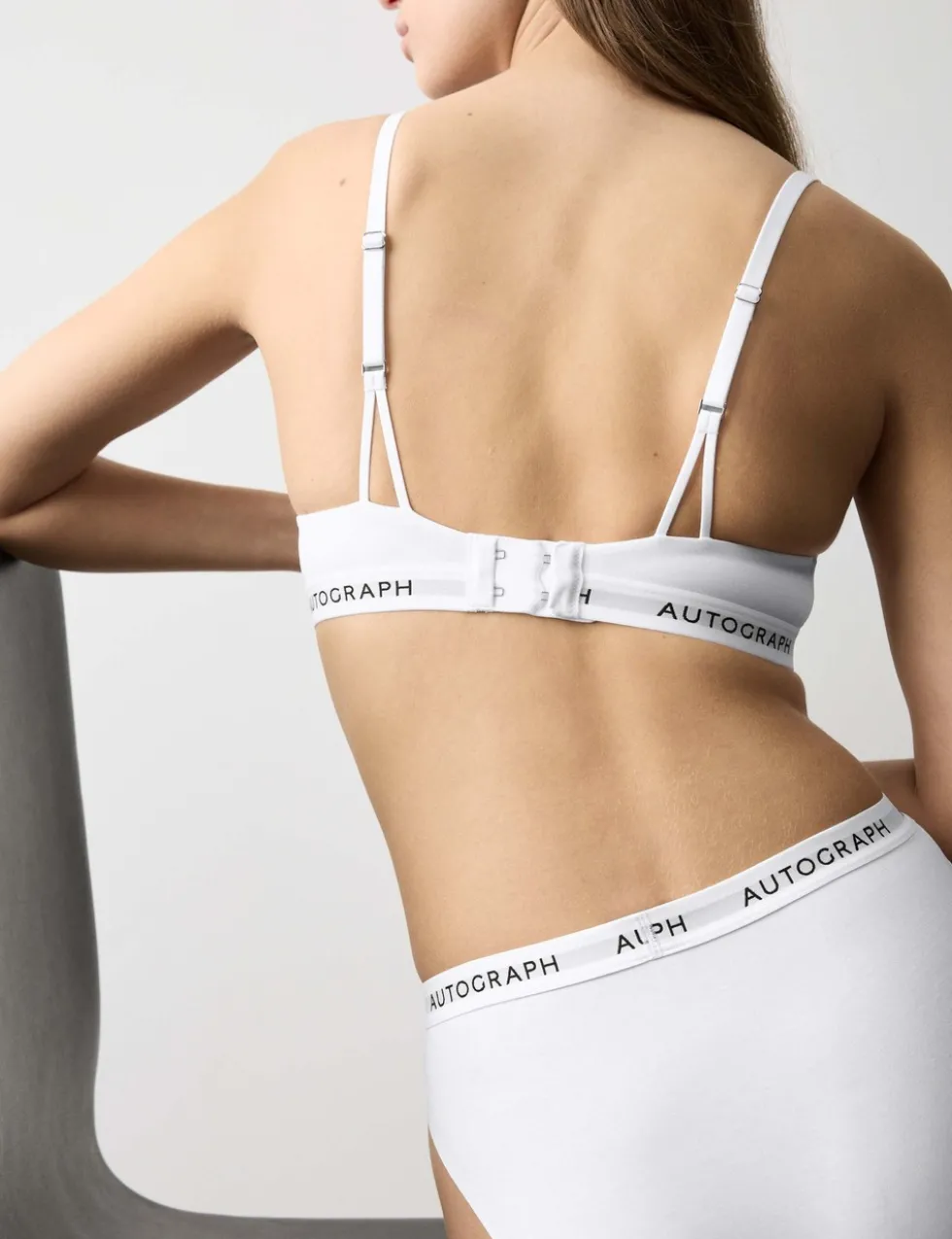 Lille Supima™ Cotton Non Wired Plunge Bra (A-E)