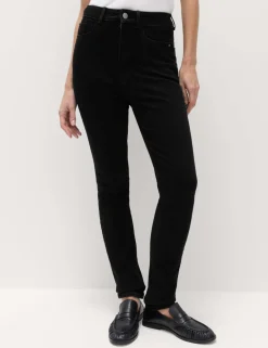 Lily Magic Shaping High Waisted Jeans