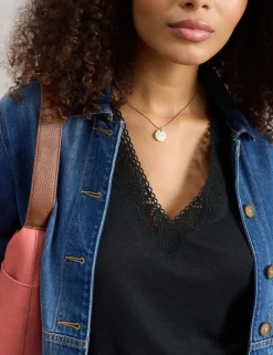Linen Blend Lace Trim V-Neck Vest Top