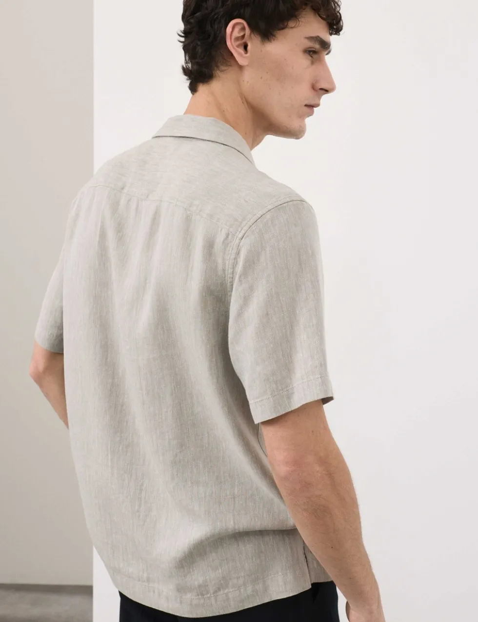 Linen Blend Short Sleeve Shirt