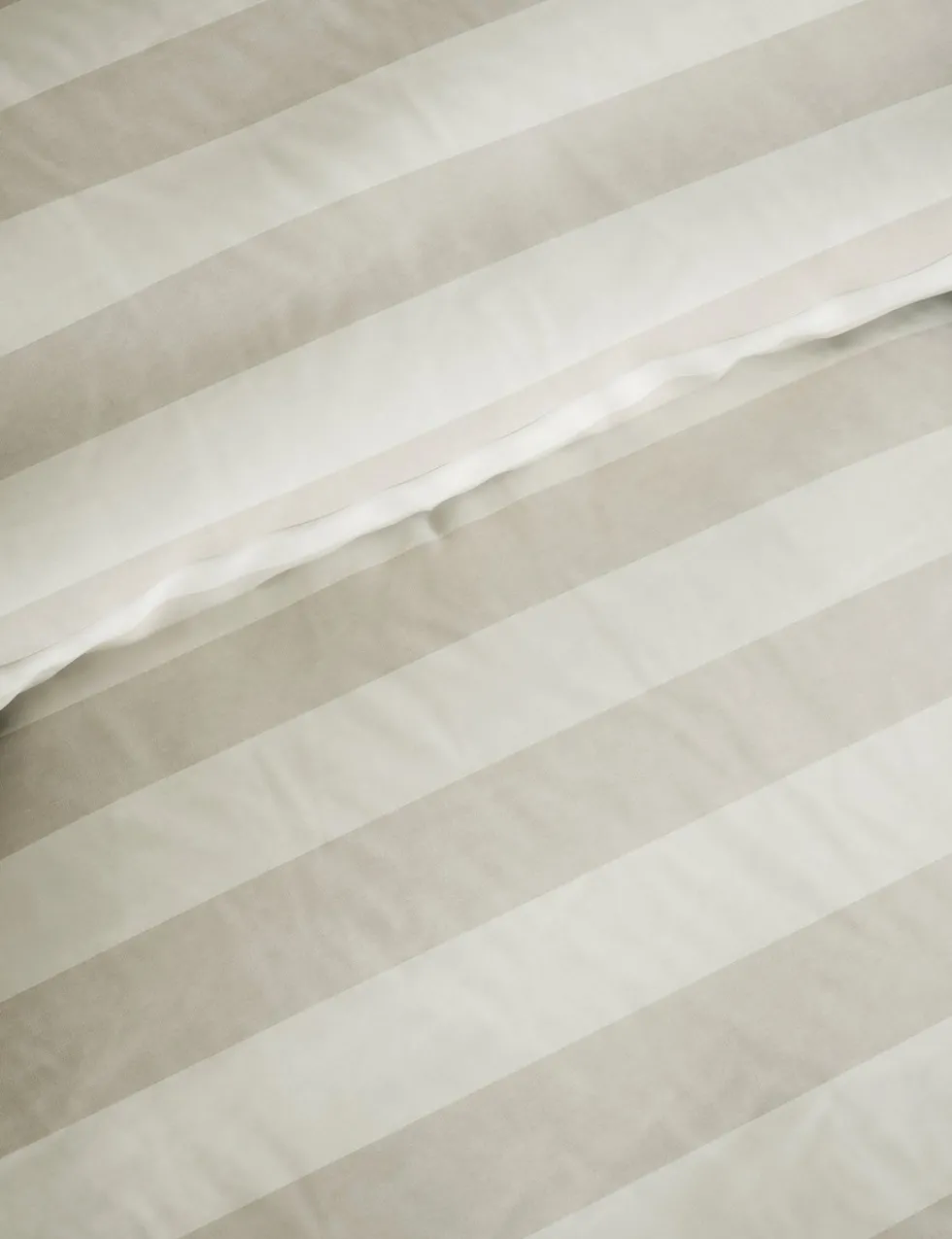 Linen Blend Striped Bedding Set