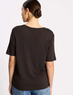 Linen Blend V-Neck T-Shirt