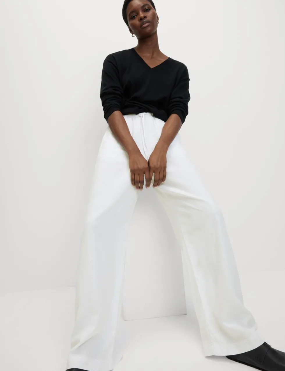 Linen Blend Wide Leg Trousers