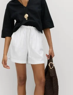 Linen Rich High Waisted Shorts