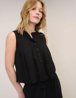 Linen Rich Pintuck Shell Top