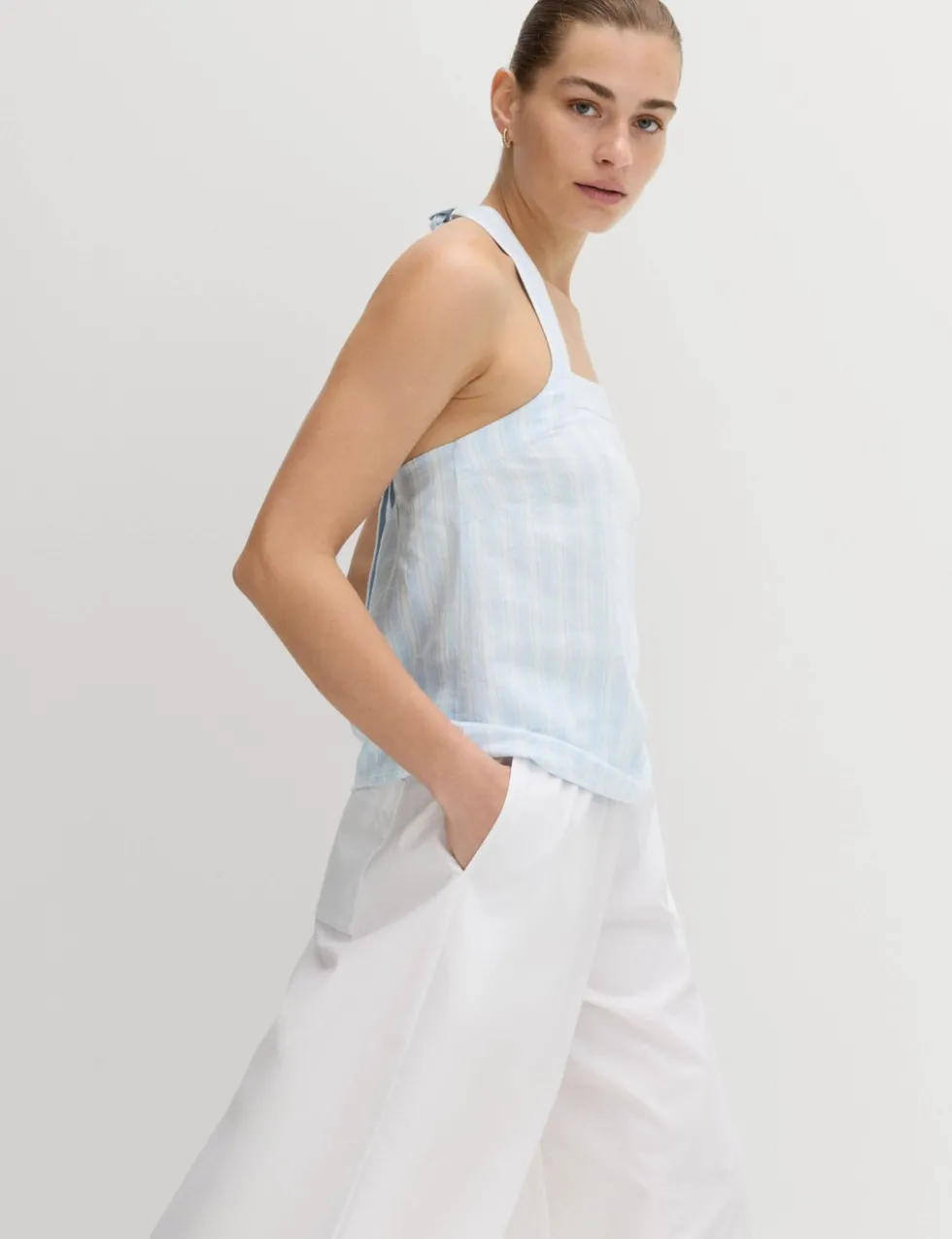 Linen Rich Printed Halter Neck Top