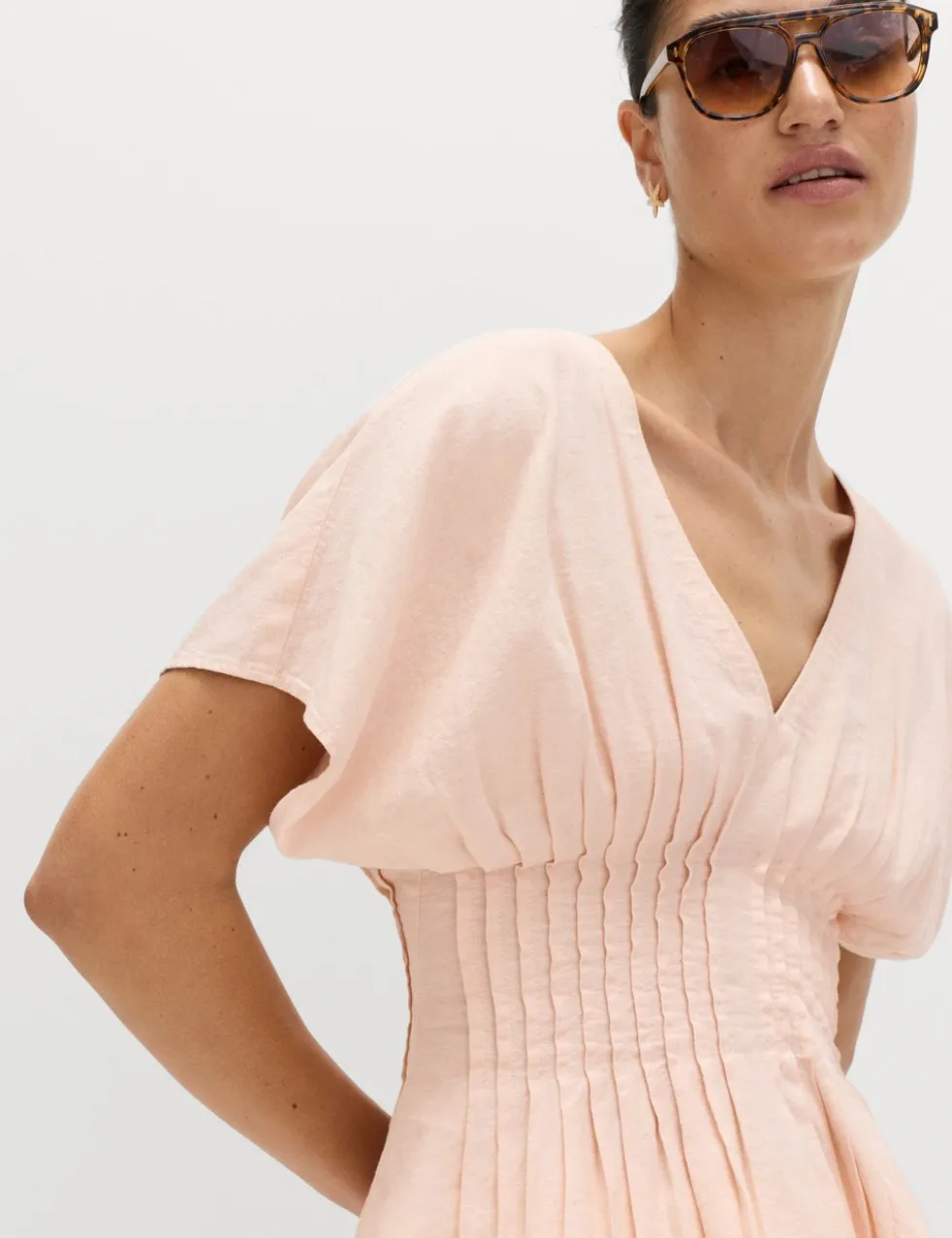 Linen Rich Seam Detail Waisted Top