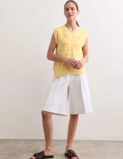 Linen Rich V-Neck Stitch Detail Knitted Vest
