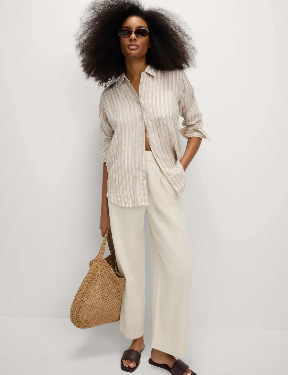 Linen Rich Wide Leg Cropped Trousers