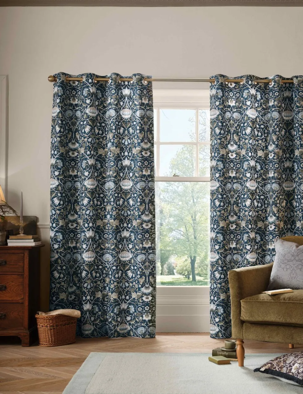 Lodden Pure Cotton Eyelet Curtains