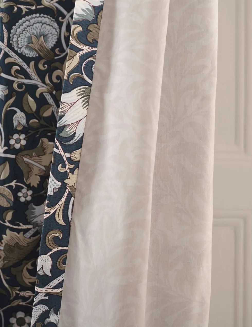 Lodden Pure Cotton Eyelet Curtains