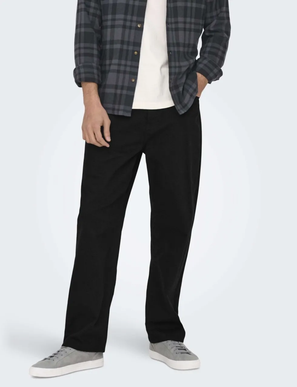 Loose Fit 5 Pocket Rigid Jeans