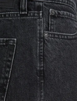 Loose Fit Jeans