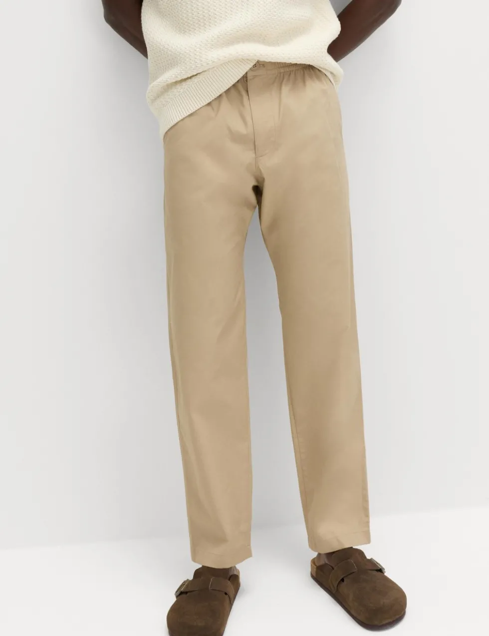 Loose Tapered Fit Lightweight Trousers