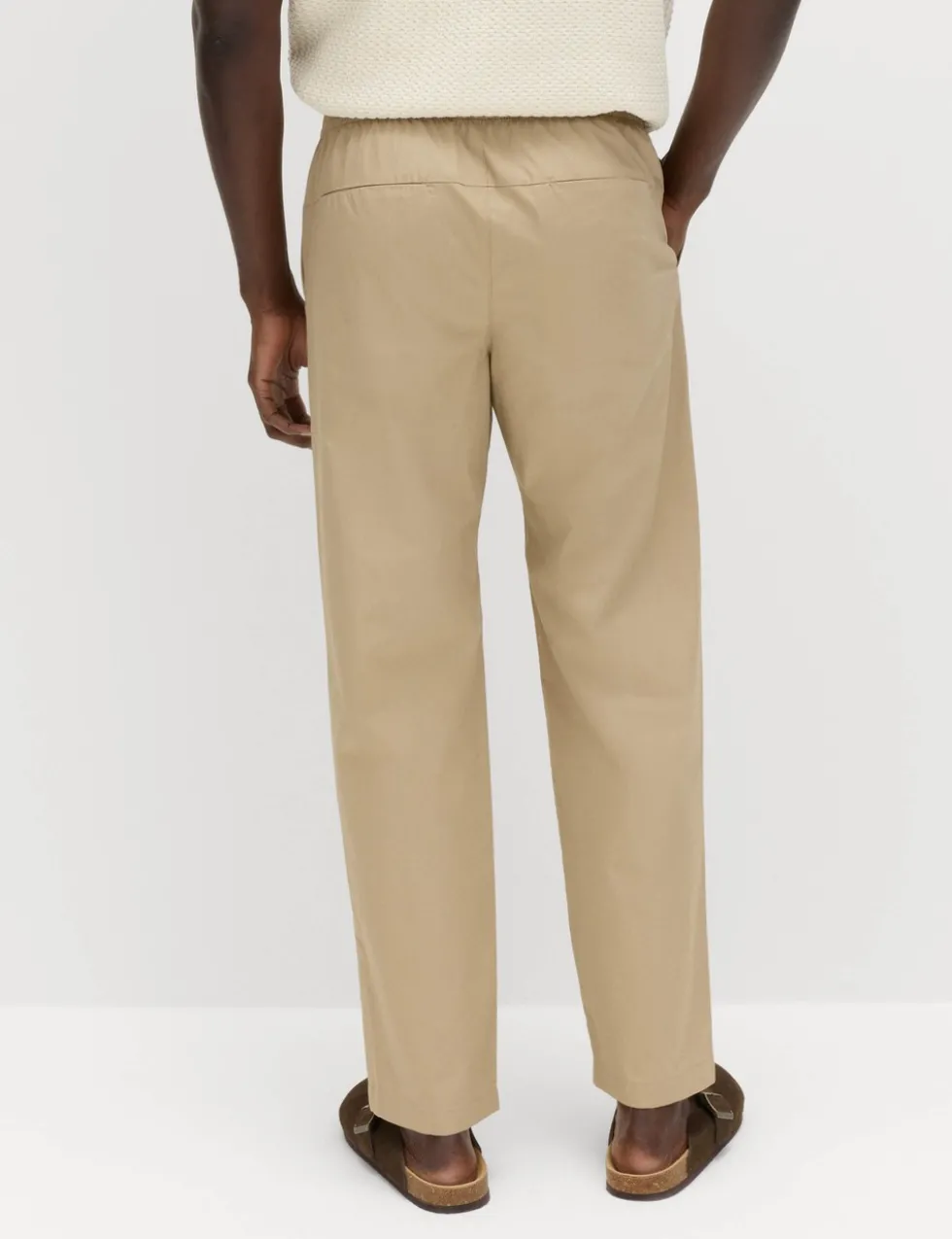 Loose Tapered Fit Lightweight Trousers