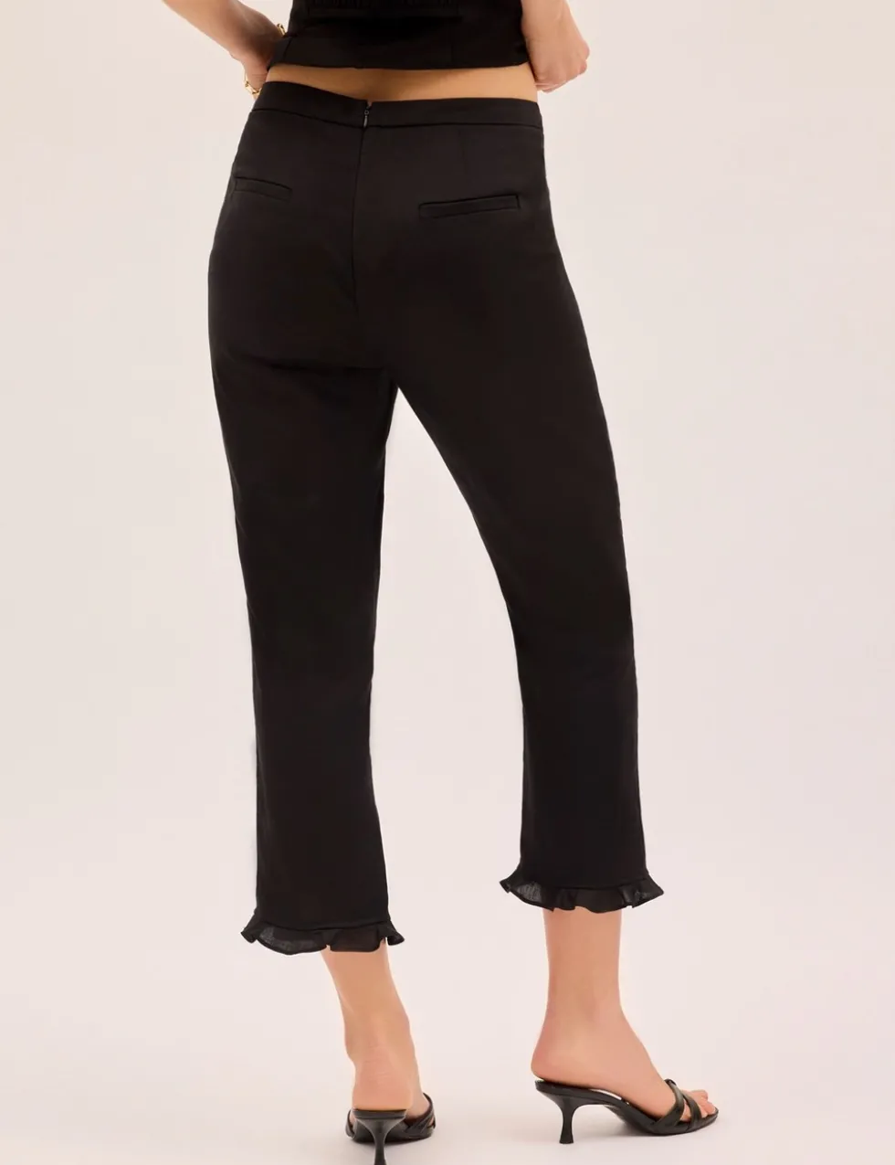 Lyocell Rich Capri Trousers with Linen