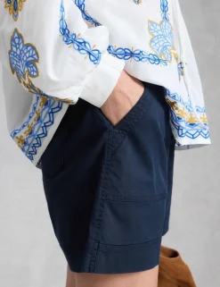 Lyocell Rich Cargo Shorts