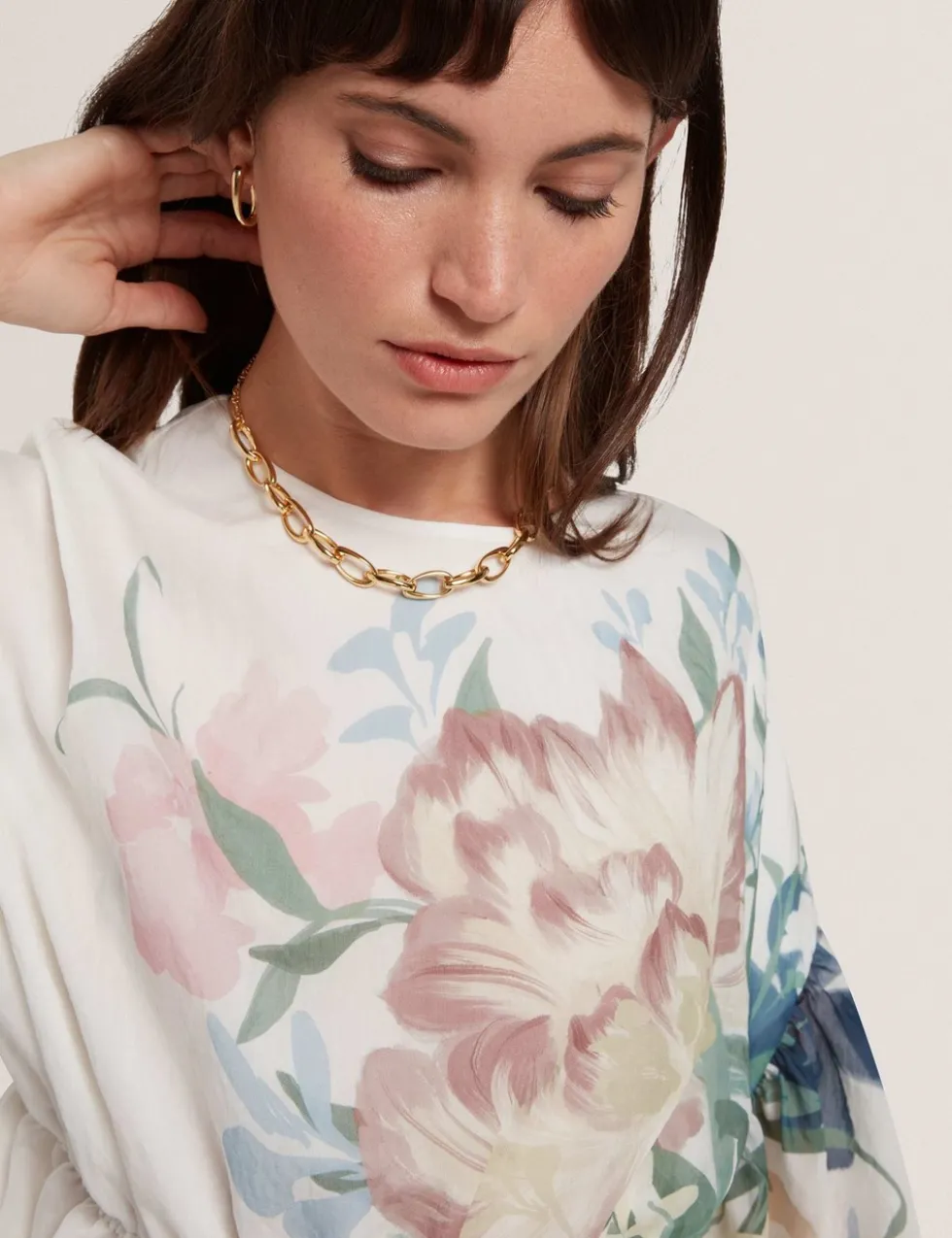 Lyocell Rich Floral Puff Sleeve Peplum Top