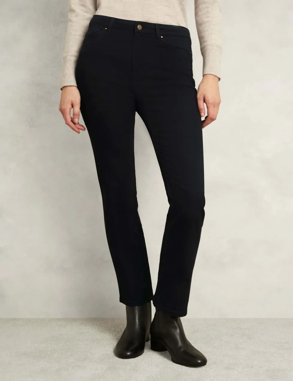 Macy Mid Rise Slim Fit Jeans