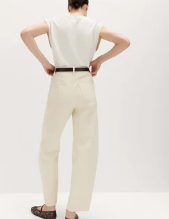 Mid Rise Barrel Jeans