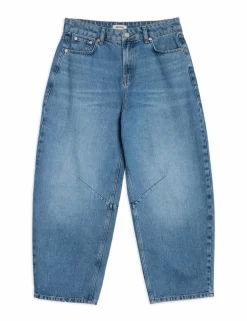 Mid Rise Barrel jeans